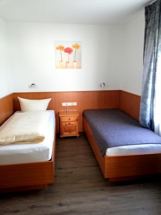 Hotel Pellmuehle Jever Esterno foto