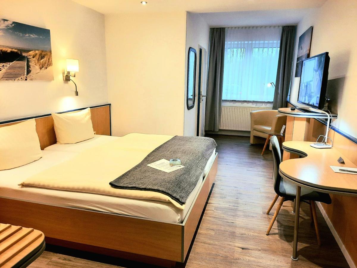 Hotel Pellmuehle Jever Esterno foto
